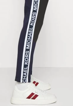 Michael Kors TAPE TRACKPANT - Pantalones Deportivos - Dark Midnight, Hombre -Ofertas Michael Kors Tienda 14c18a3cccf74420b5c2df9d5f51efec