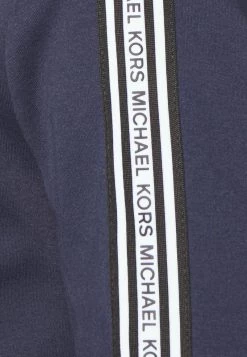 Michael Kors NEW EVERGREEN HOODIE - Sudadera Con Cremallera - Midnight, Hombre 13 Michael Kors NEW EVERGREEN HOODIE - Sudadera Con Cremallera - Midnight, Hombre -Ofertas Michael Kors Tienda 23853ed16d58461a84531289854880bb