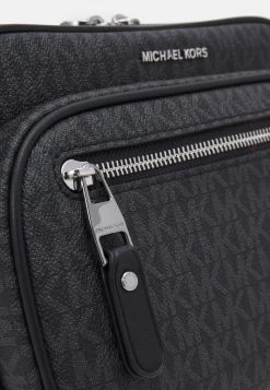 Michael Kors COMMUTER BELT BAG - Riñonera - Black, Unisexo 11 Michael Kors COMMUTER BELT BAG - Riñonera - Black, Unisexo -Ofertas Michael Kors Tienda 34d5eff6d1cc417b8316831fd7f351cb