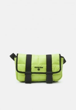 Michael Kors FLAP BELT BAG - Bandolera - Limeade, Unisexo