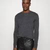 Michael Kors CORE CREW - Jersey De Punto - Charcoal Melange, Hombre