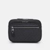 Michael Kors COMMUTER BELT BAG - Riñonera - Black, Unisexo -Ofertas Michael Kors Tienda 5ec4d5eb5523428386ad887079319fdc