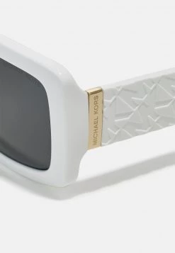 Michael Kors CORFU - Gafas De Sol - Optic White, Mujer 9 Michael Kors CORFU - Gafas De Sol - Optic White, Mujer -Ofertas Michael Kors Tienda 86724193a30e49408d4dbed26f68d49d
