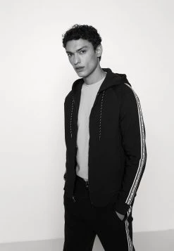 Michael Kors BLOCKED LOGO HOODIE - Sudadera Con Cremallera - Black, Hombre -Ofertas Michael Kors Tienda e64709585ebb4c53bc2ef7d46a2489ba