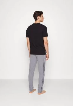 Michael Kors CREW PINTUCK PANT GIFT SET - Pijama - Black, Hombre -Ofertas Michael Kors Tienda ec0daa7fc06d4011a3f95f322f6dd65d