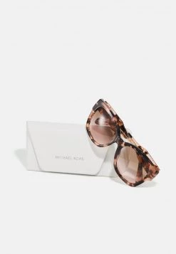 Michael Kors BAJA - Gafas De Sol - Pink, Mujer -Ofertas Michael Kors Tienda f3a9ebba3c9a4322bdfe576529693553