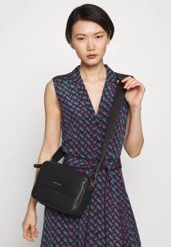 Michael Kors UTILITY XBODY - Bandolera - Black, Unisexo -Ofertas Michael Kors Tienda f92c315d50fa4457a9ad8c179bbe3a43