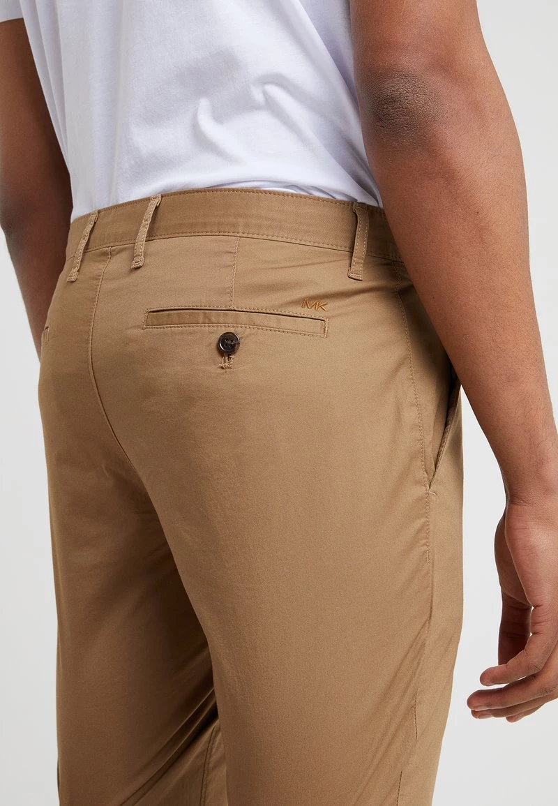 Michael Kors Pantalones Chinos - Khaki, Hombre 7 Michael Kors Pantalones Chinos - Khaki, Hombre - Imagen 5